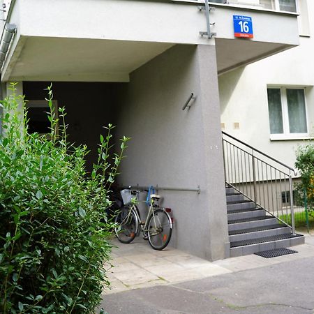 Nice Apartament With Small Tub Warschau Exterior foto